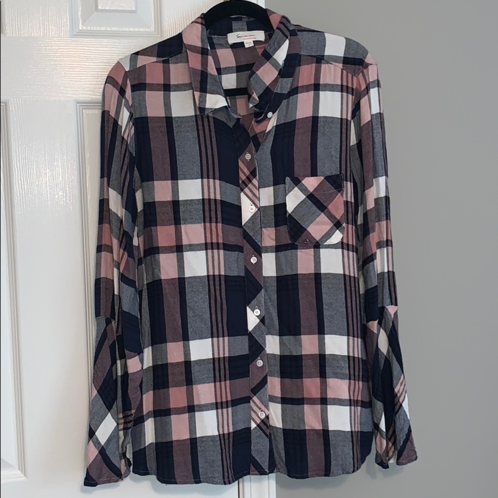 Two by Vince Camuto Flare Sleeve Top